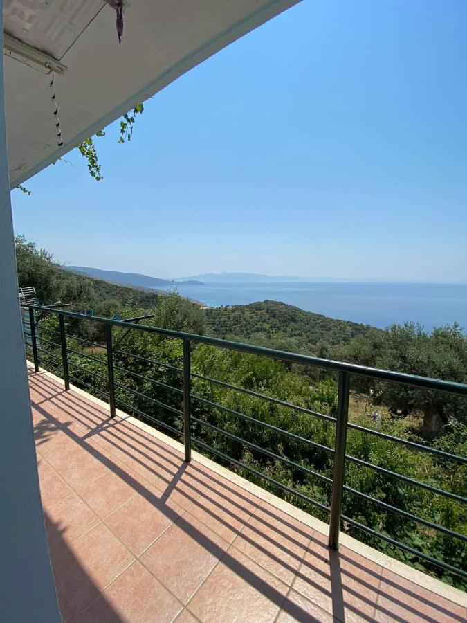 Shenmiter Lukove Apartment Bagian luar foto